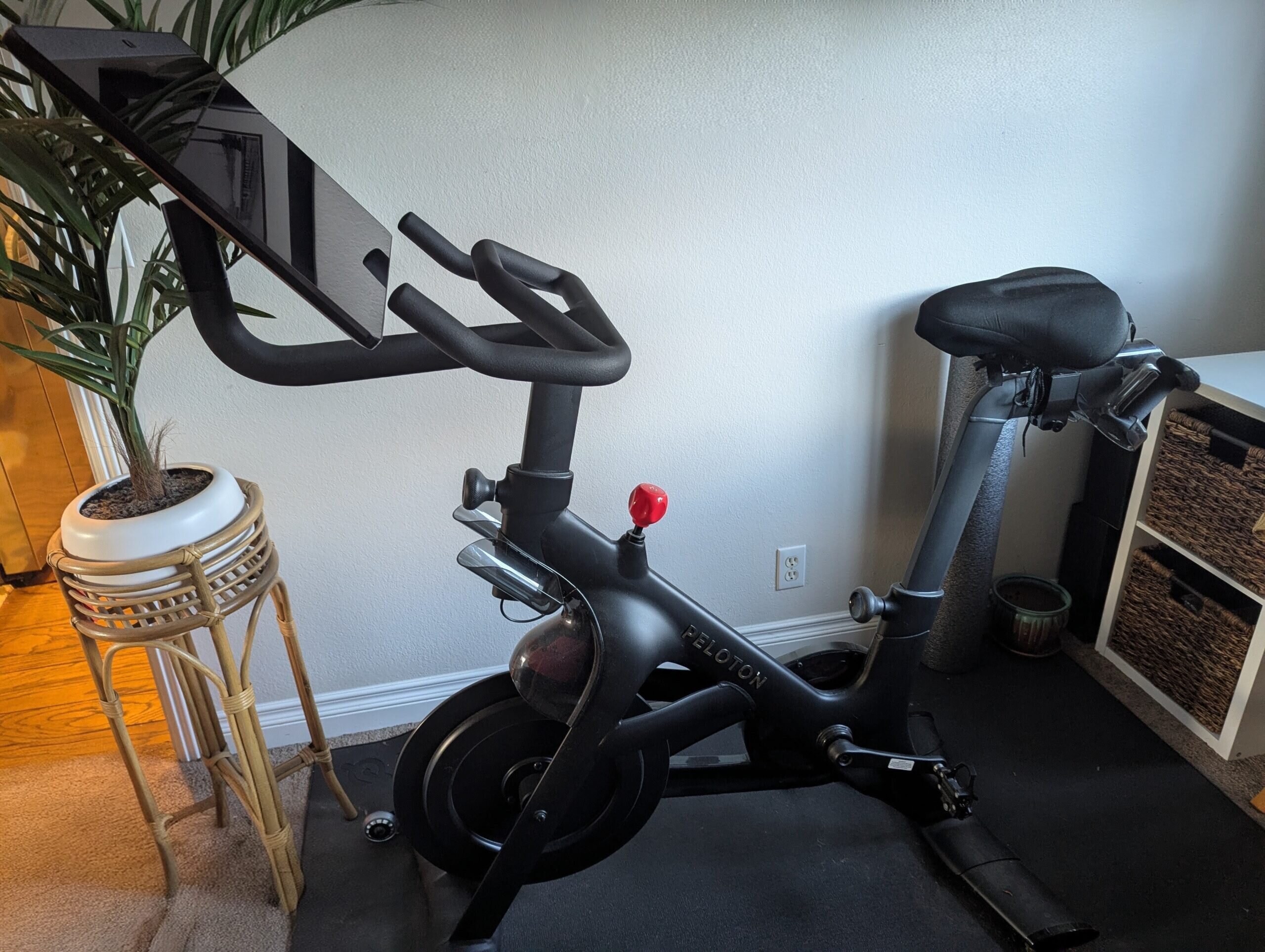 2023 Peloton Bike Plus Excellent Co – San Juan Capistrano, CA - Image 8