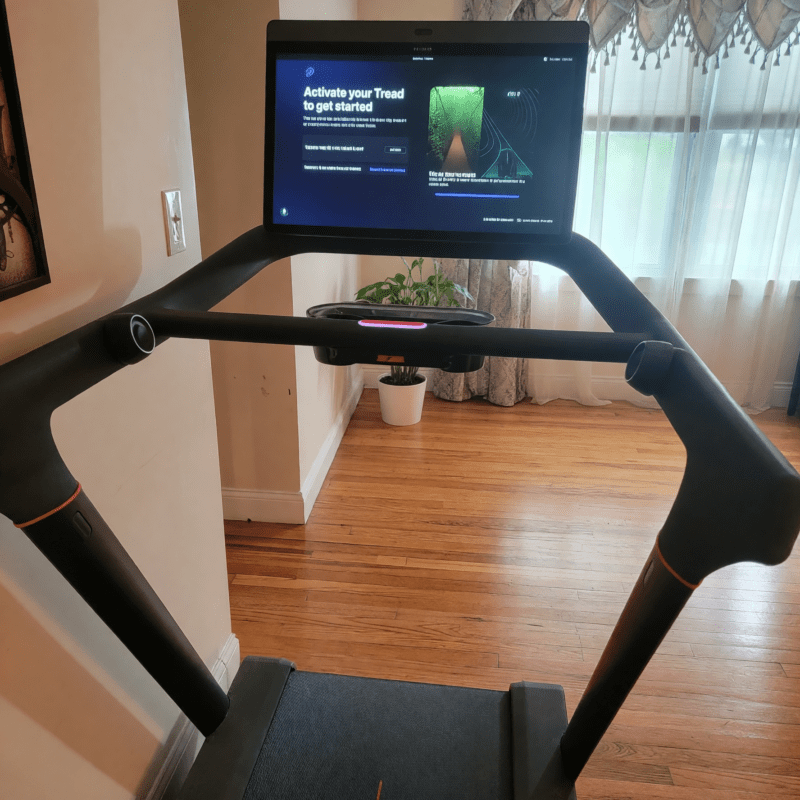 Peloton TR02 Tread – Like New, Touchscreen & Foldable – Manalapan Township, NJ