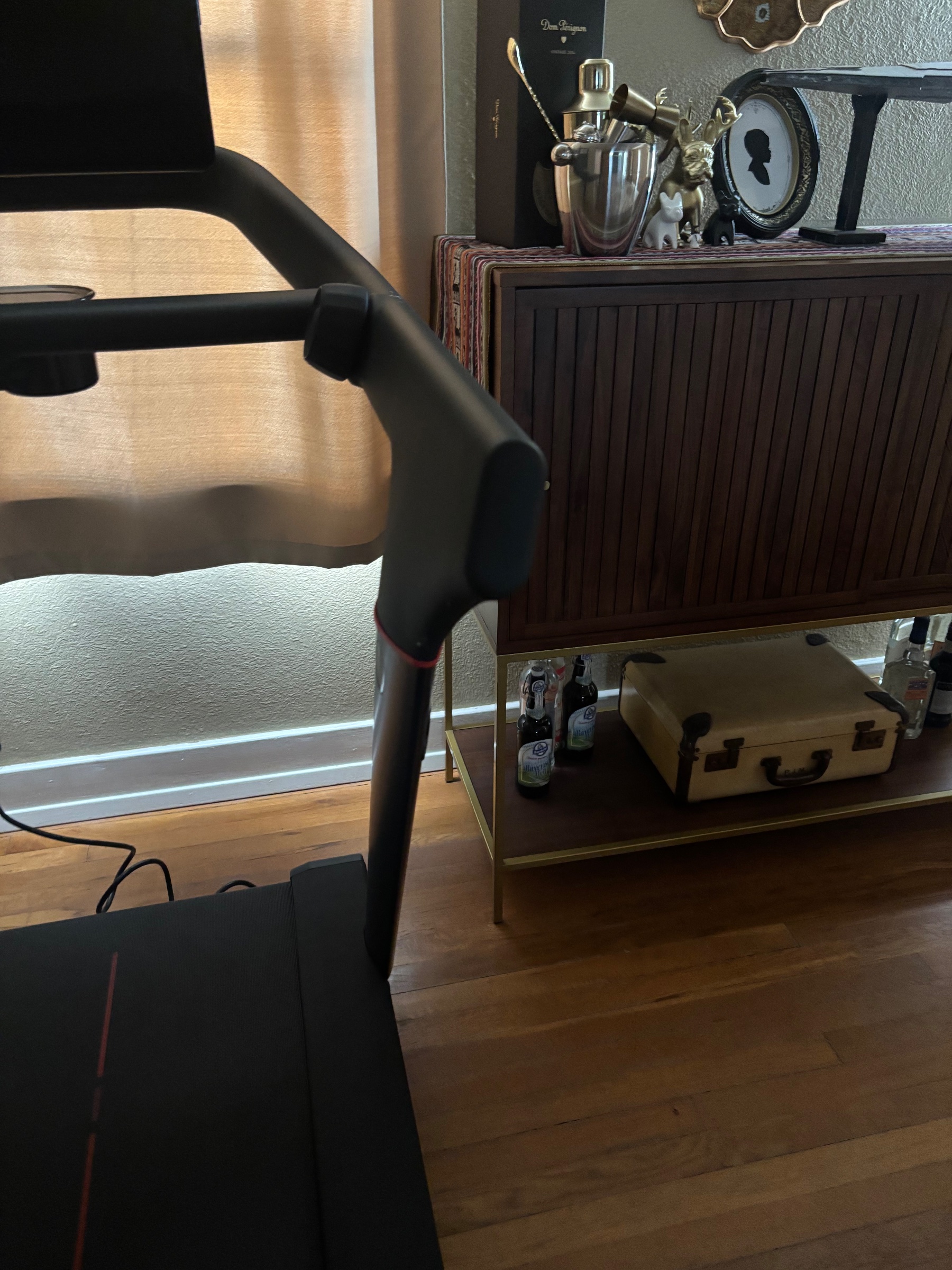 2022 Peloton Tread – Like New Condition, 12″ Screen – Pomona, CA - Image 4
