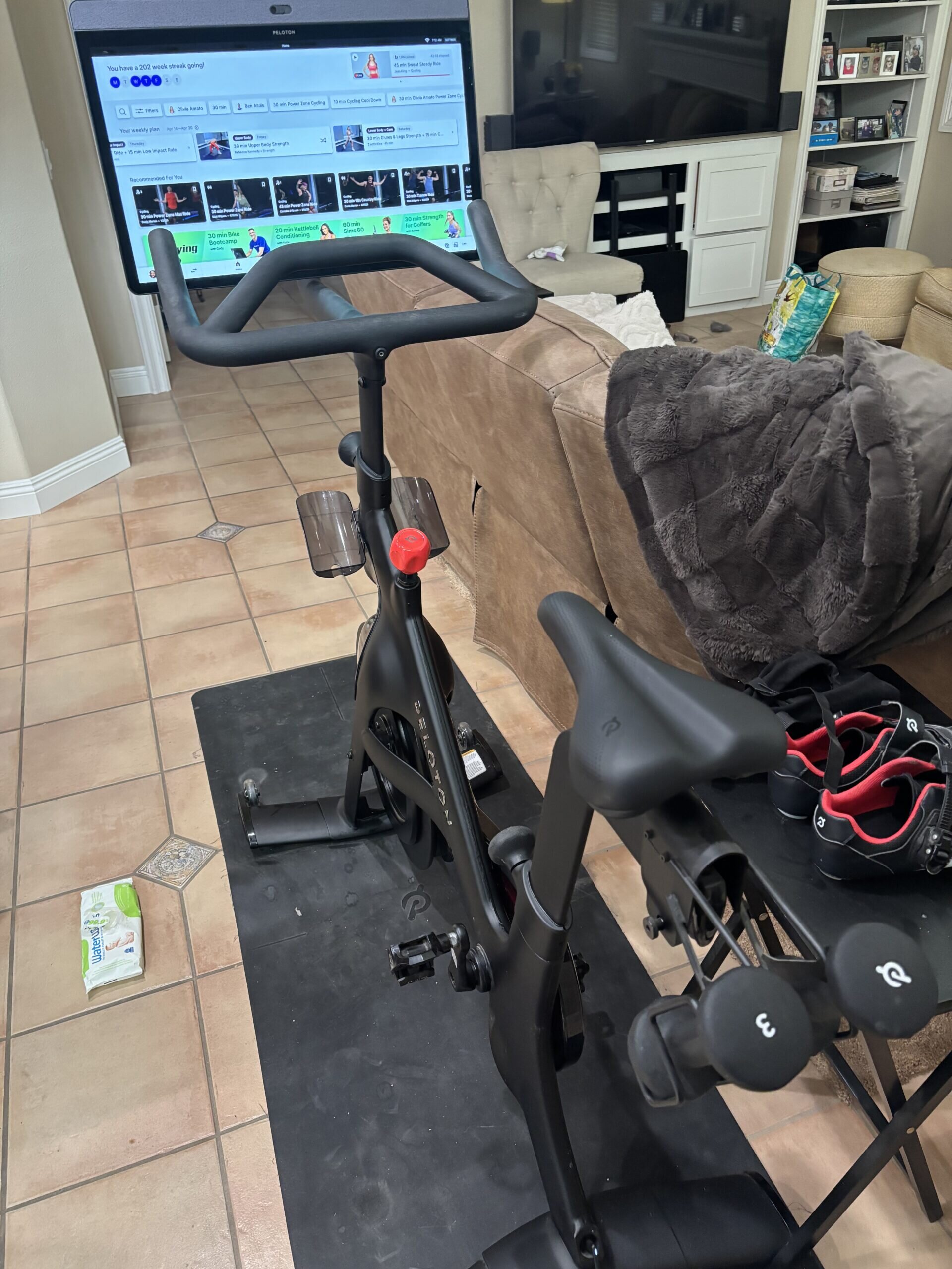 2020 Peloton Bike Plus Over 500 Rides Excellent Condition – Rancho Santa Margarita, CA - Image 5