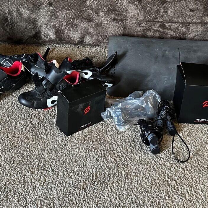 2021 Peloton Bike Plus Excellent Condition with Mat Shoes and Weights – Mount Holly, NC