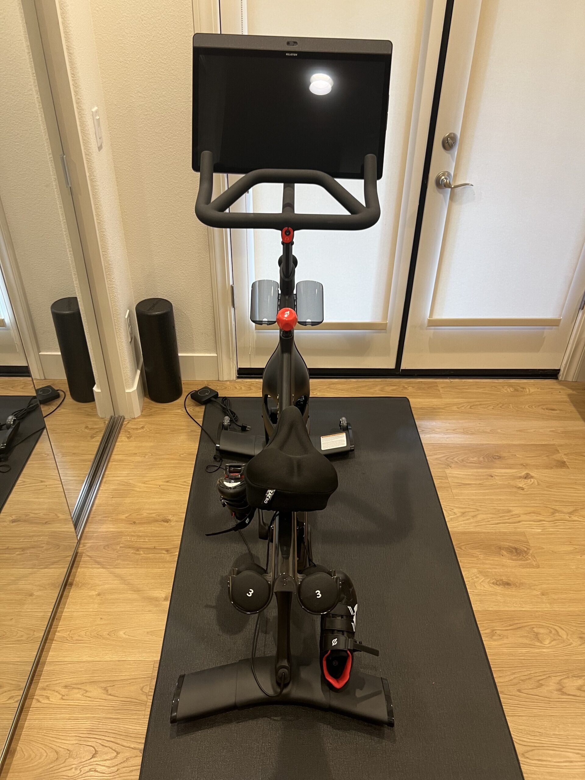 2022 Peloton Bike Plus Very Good Condition - Image 5
