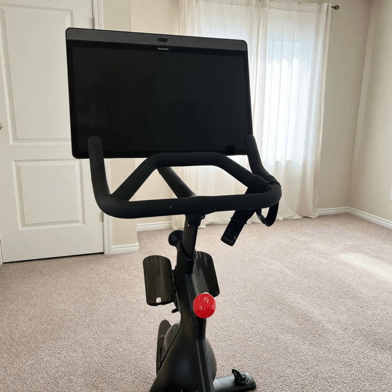 2022 Peloton Bike Plus in Excellent Condition with 0-50 Rides – Madill, OK