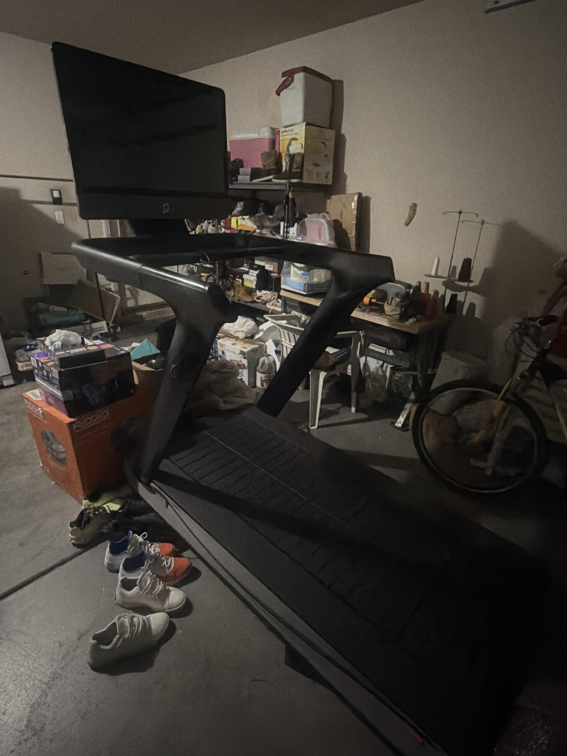 2018 Peloton Tread in Excellent Condition with 0-50 Rides – Las Vegas, NV - Image 2