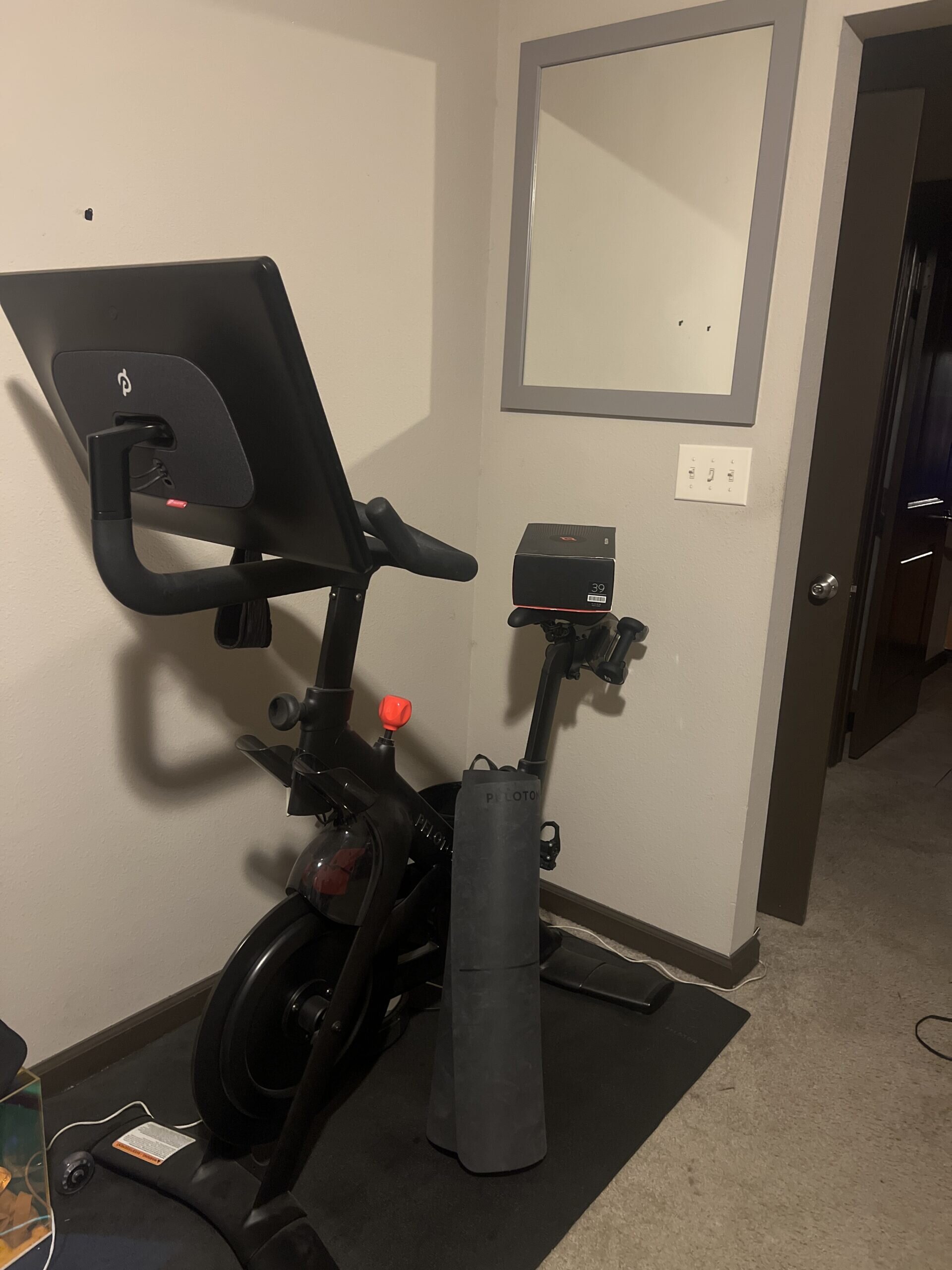 2024 Peloton Bike Plus in Excellent Condition with 0-50 Rides – Hammond, IN