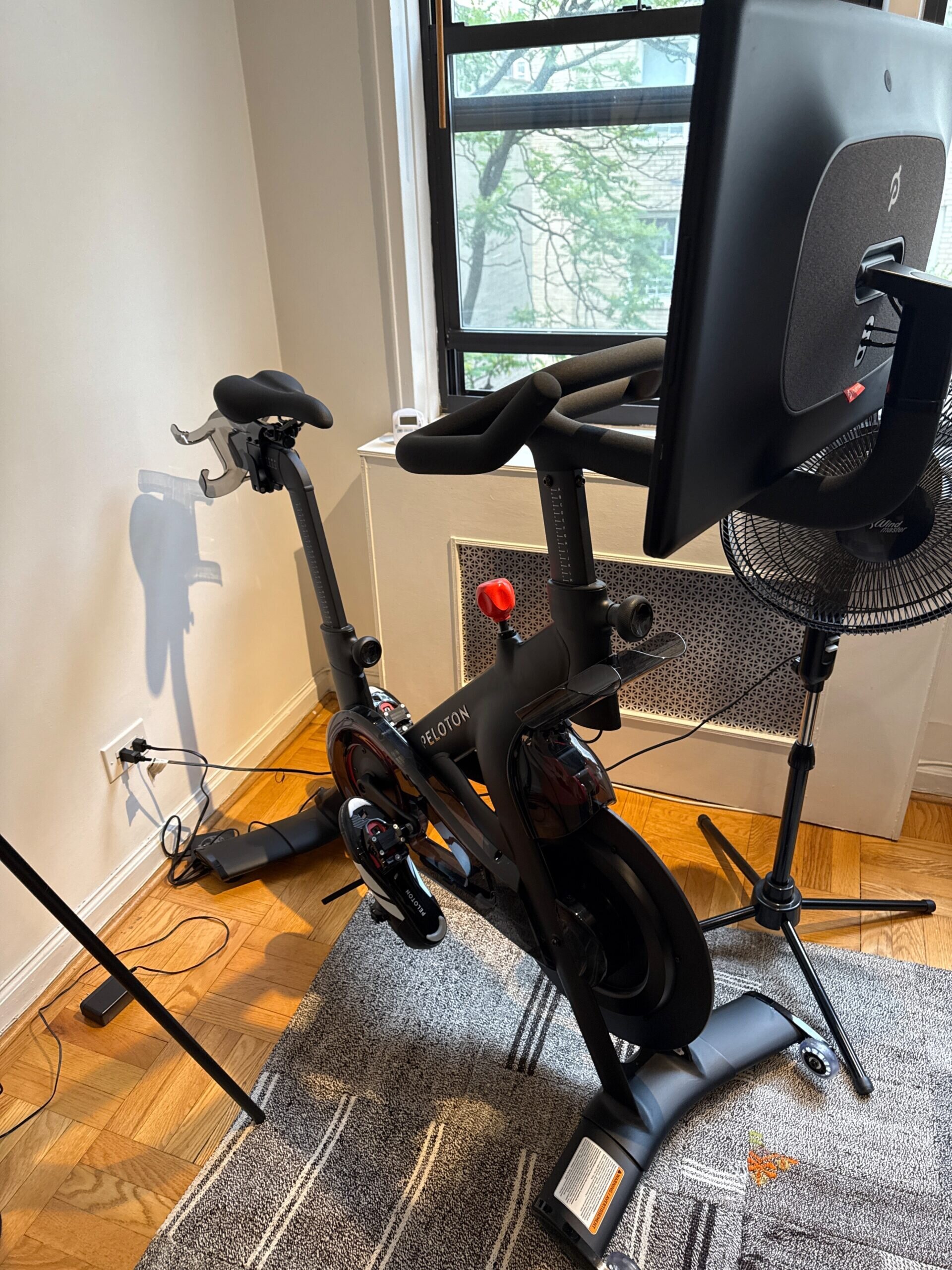 Peloton Bike Plus (40 Rides, 2025) – New York - Image 2